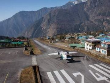 lukla airpot